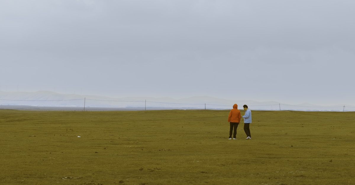 Cloud storage servers and data center