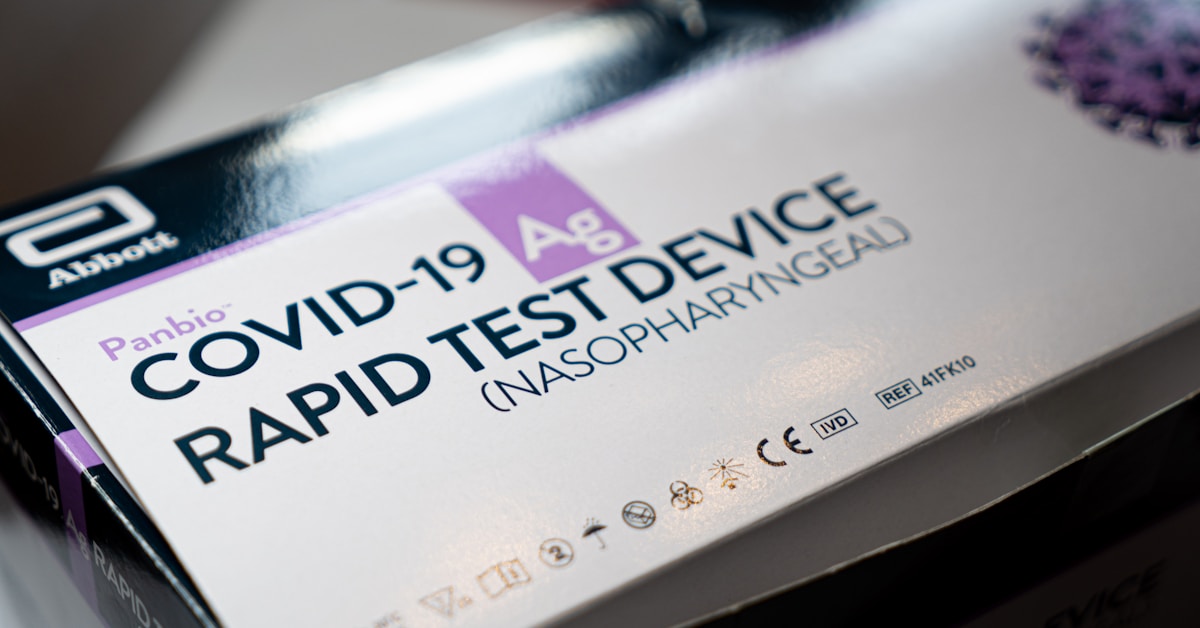 Cloud storage servers and data center