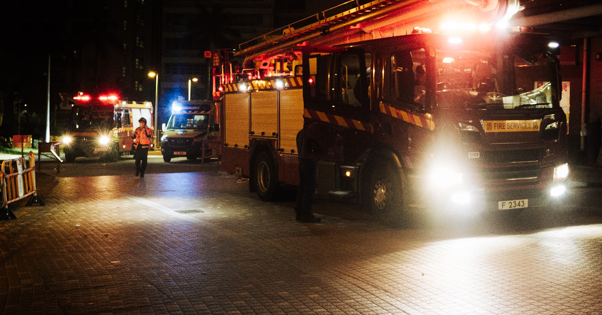 Cloud storage servers and data center