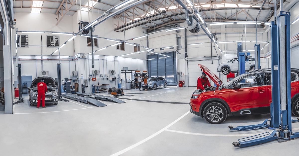 Cloud storage servers and data center