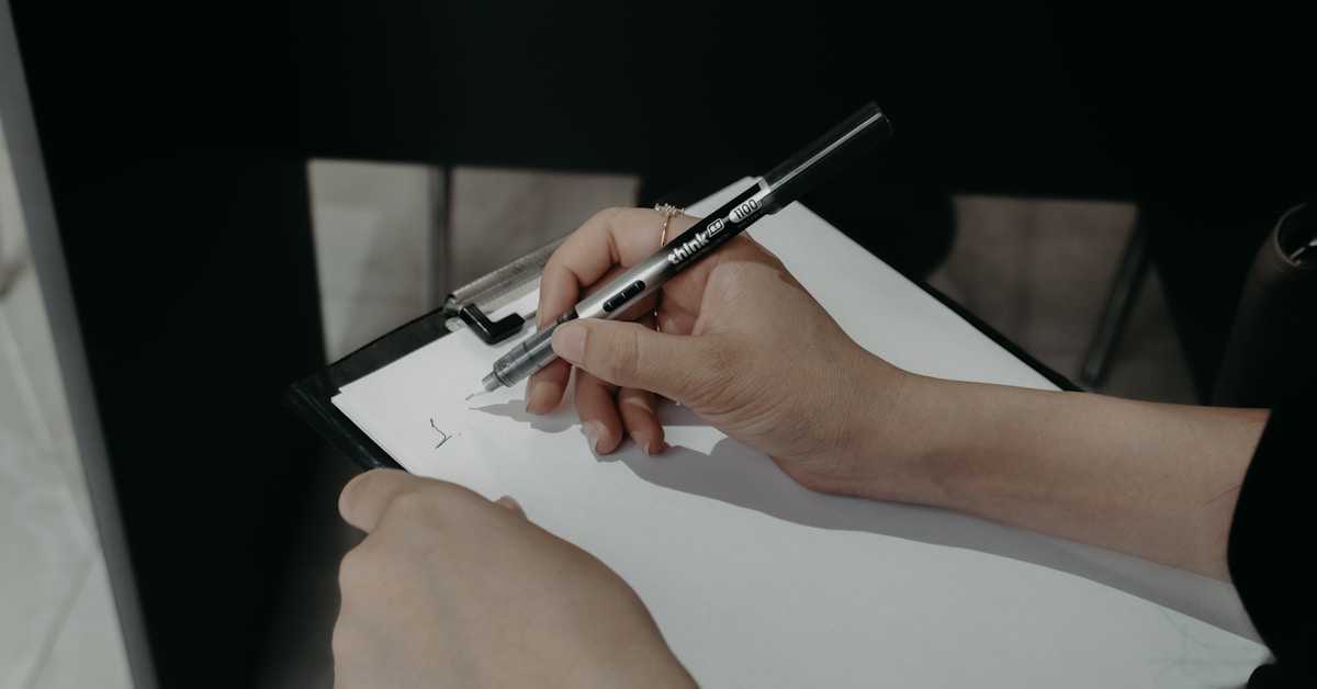 Cloud storage servers and data center