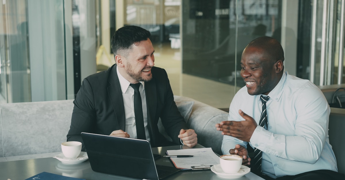 Cloud storage servers and data center