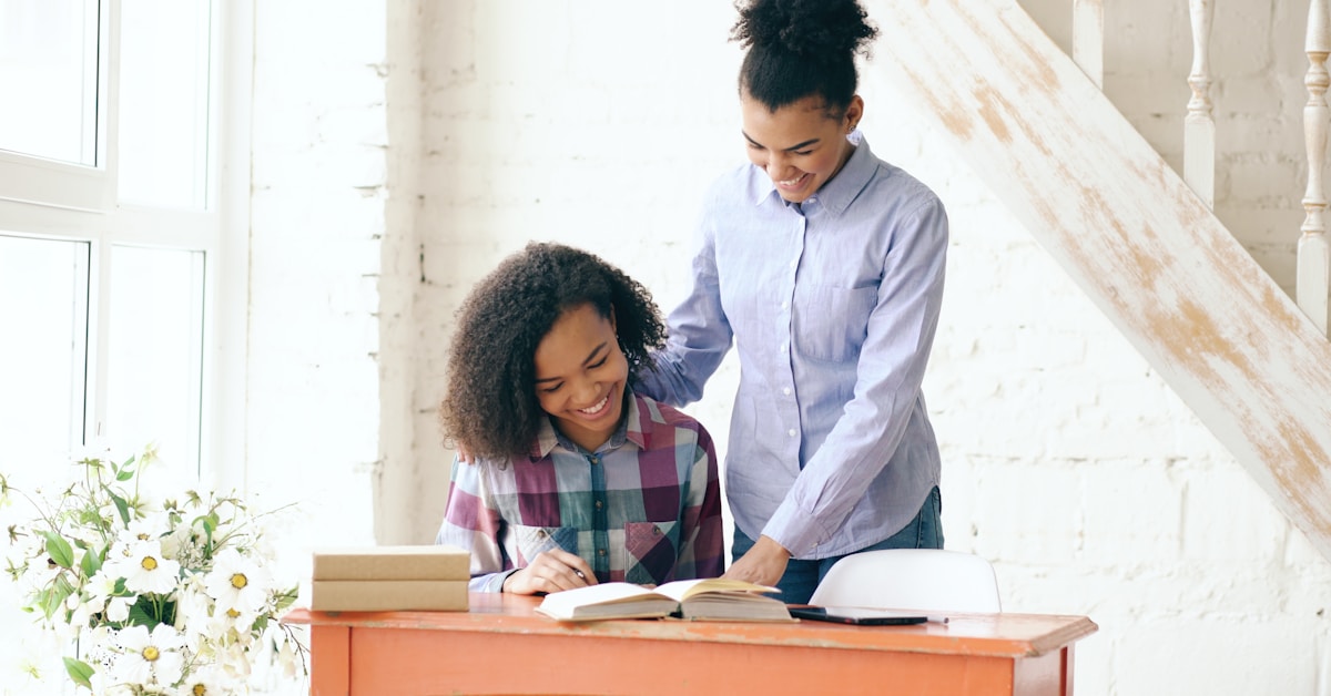 Cloud storage servers and data center