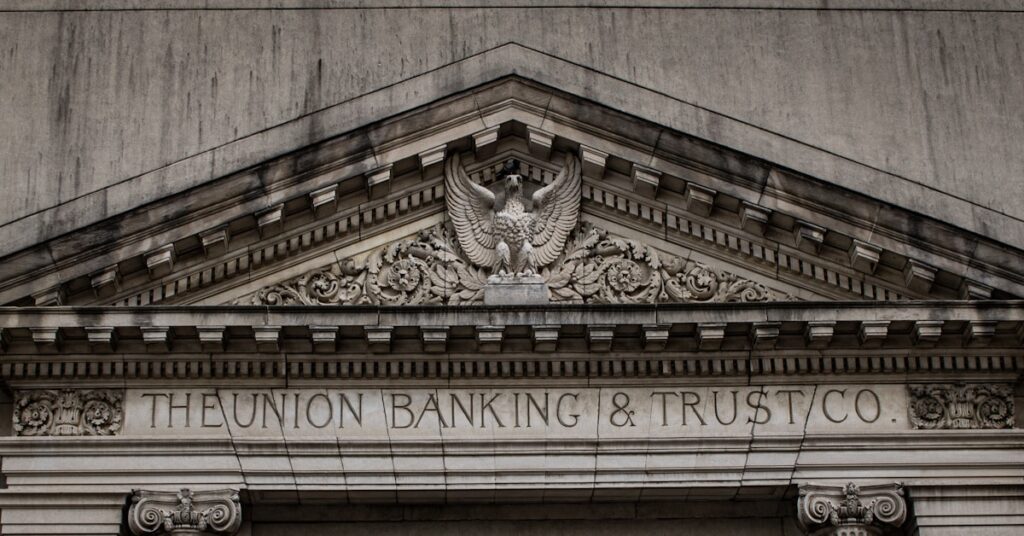 Best Corporate and Retail Banking Software to Streamline Operations