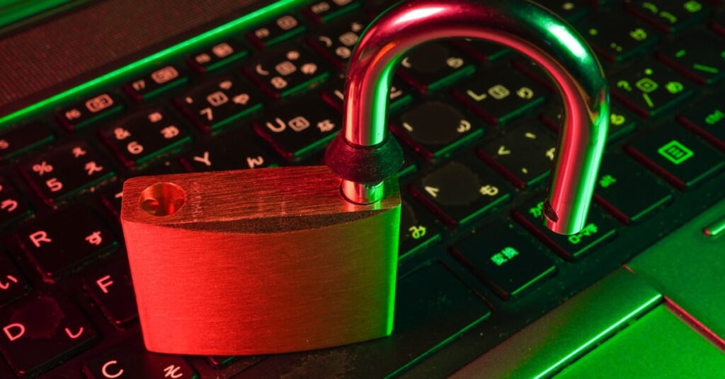 Best Endpoint Detection and Response (EDR) Software to Fortify Your Defenses