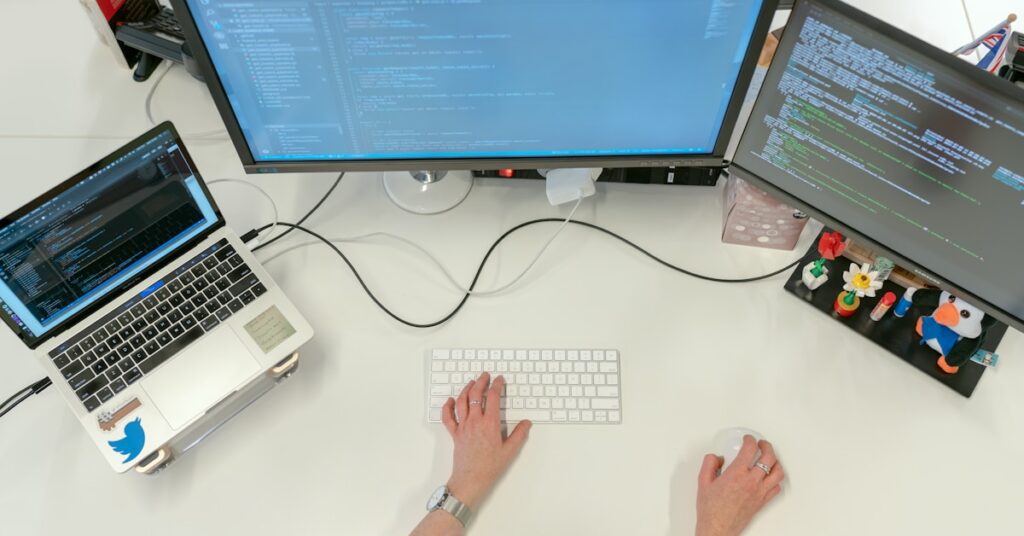 Best Internal Communication Software to Streamline Collaboration for Your Team