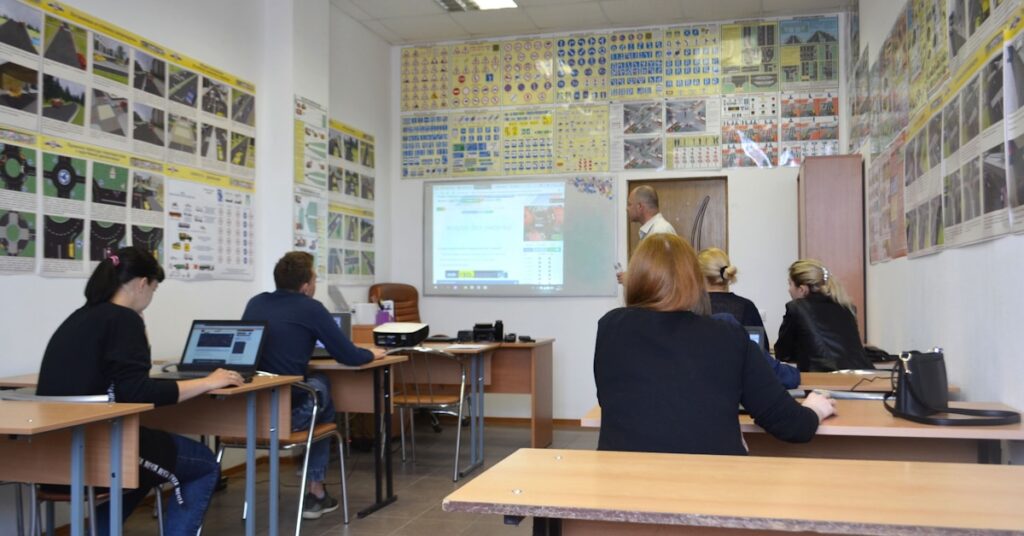 Best K-12 Software to Simplify Your District's Tech Decisions