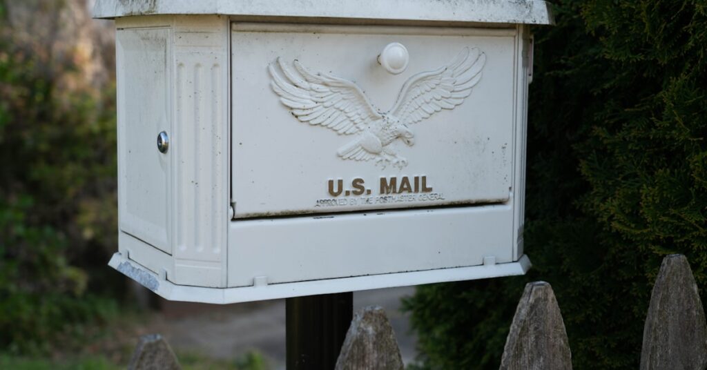 Best Mailroom Management Software to Conquer Your Mail Chaos in 2025