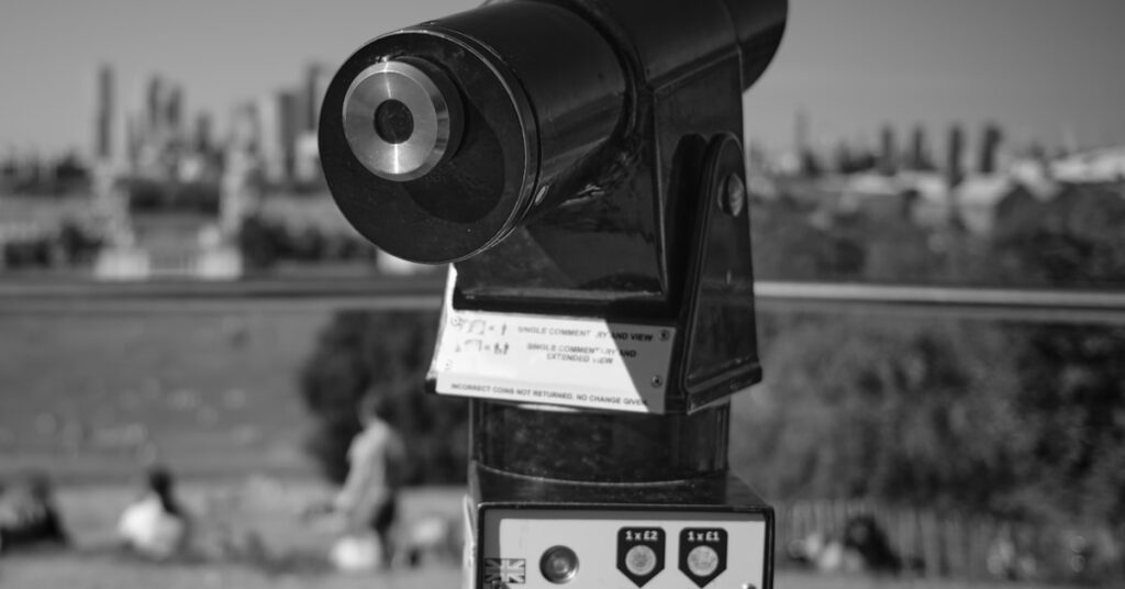 Best Observability Tools to Simplify Monitoring & Cut Your MTTR