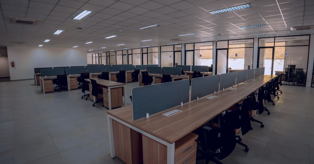 Best Service Desk Management Software to Pick with Confidence in 2025
