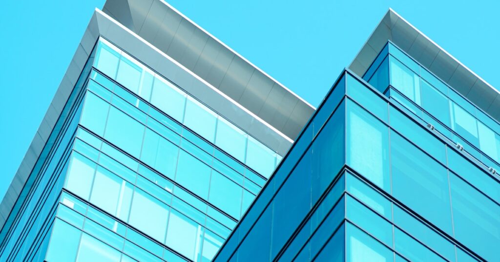 Best Smart Building Software to Cut Energy Costs and Boost ROI